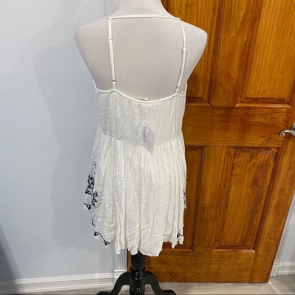 NEW PacSun White Mini Dress - Picture 4 of 8